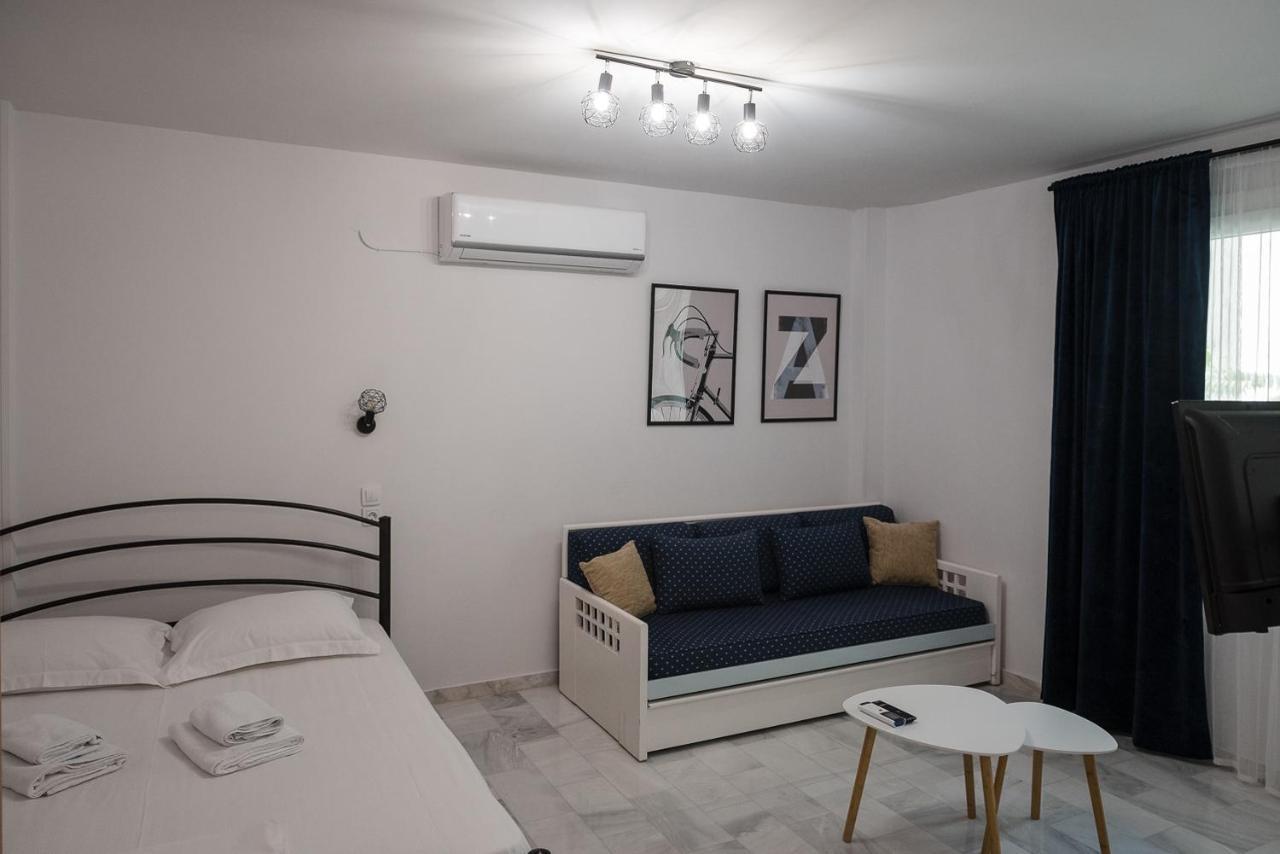 Az Modern Studio Volos Exterior photo